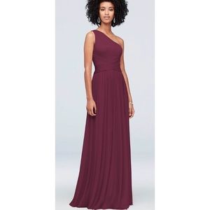DAVIDS BRIDAL ONE-SHOULDER GOWN *WINE